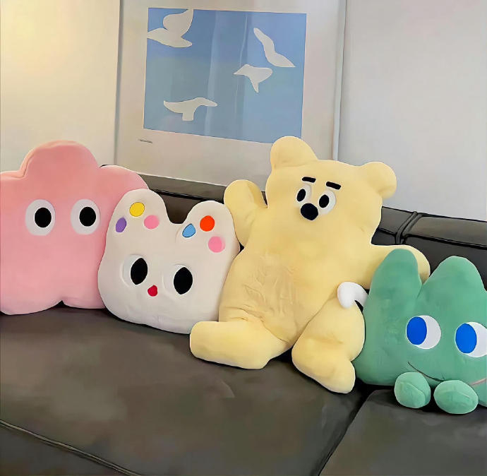 ʜᴀᴠᴇ ᴀ ɢᴏᴏᴅ ᴛɪᴍᴇ☄︎“当快乐和难过 不由自己的时候记得躲一躲，心