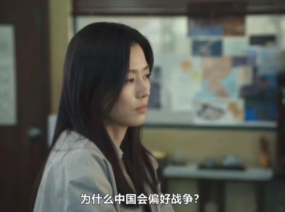 全智贤 暴风圈她本可以体面的老去…这个咖位，明明有的拒绝，她却不拒绝。就问问她，