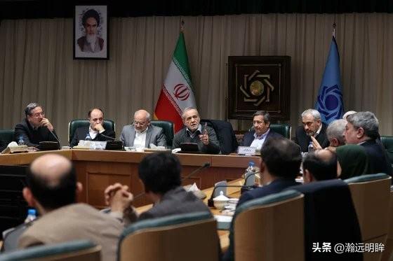 袭击余波：国际社会反应各异，中东局势剑拔弩张

在今天伊朗袭击事件发生后，国际社