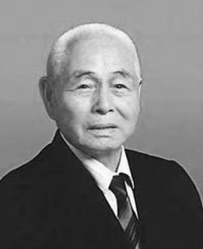 1938年，叶飞率部伏击日军辎重队，原以为胜券在握。突然，上级急电传来：“有叛徒