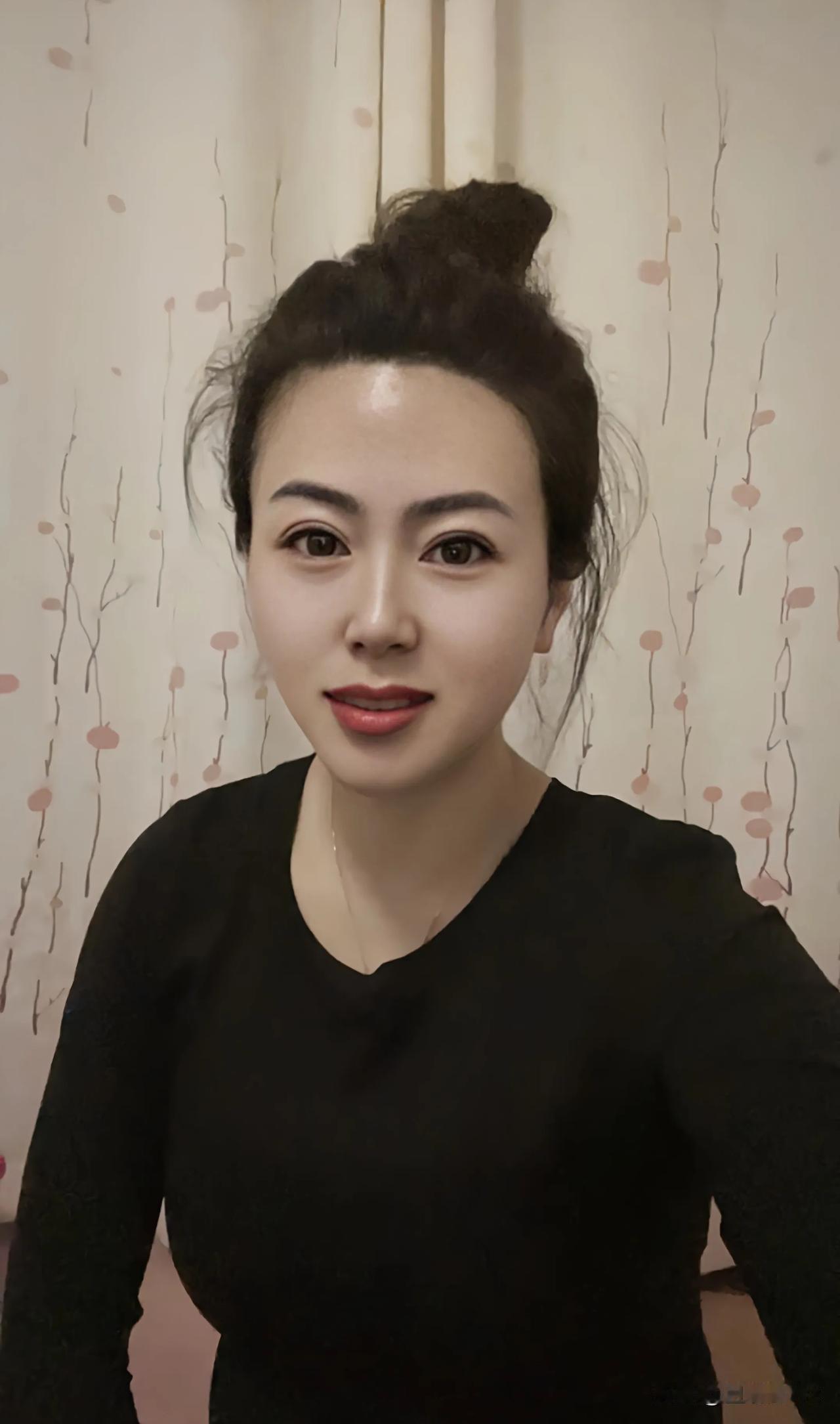 心理学的积极意义之一，是能够在一定程度上把人从“不敢”中解救出来。比如不敢表达，