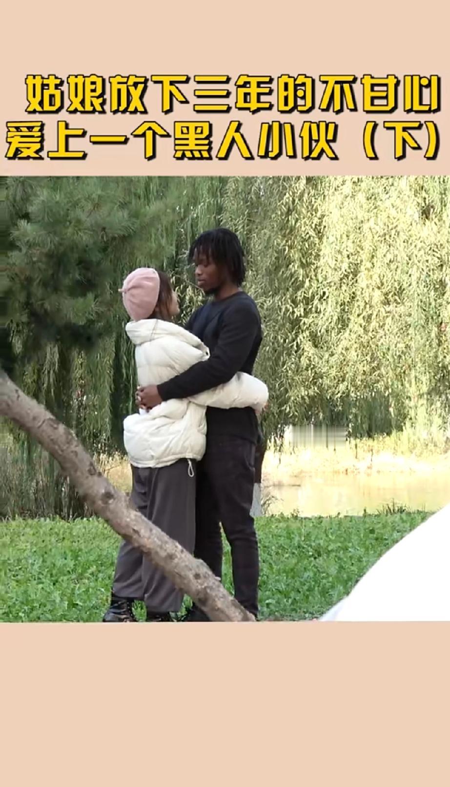 好不容，易进化到了现代，她转一圈又跑去想当野人了，偏要找驴，以后她肯定会哭着回来
