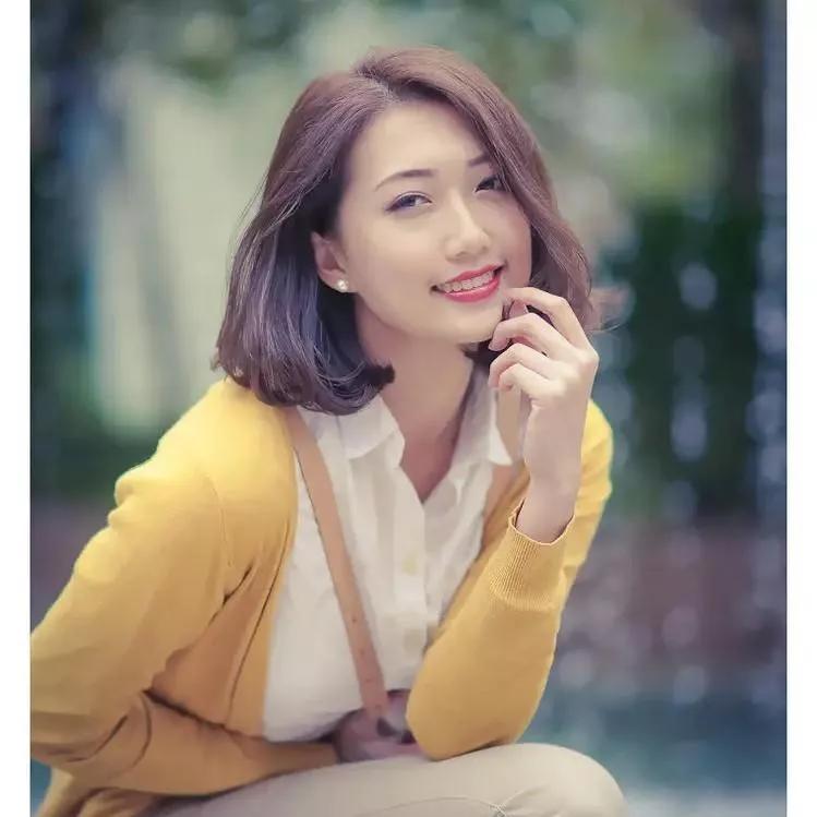 元气满满的一天，从微笑开始！元气满满的微笑 萌萌哒笑容 早安我的一天 微笑 微笑