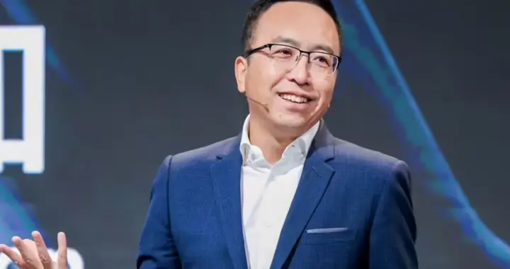 原荣耀CEO赵明官宣：迈入智能汽车与AI赛道