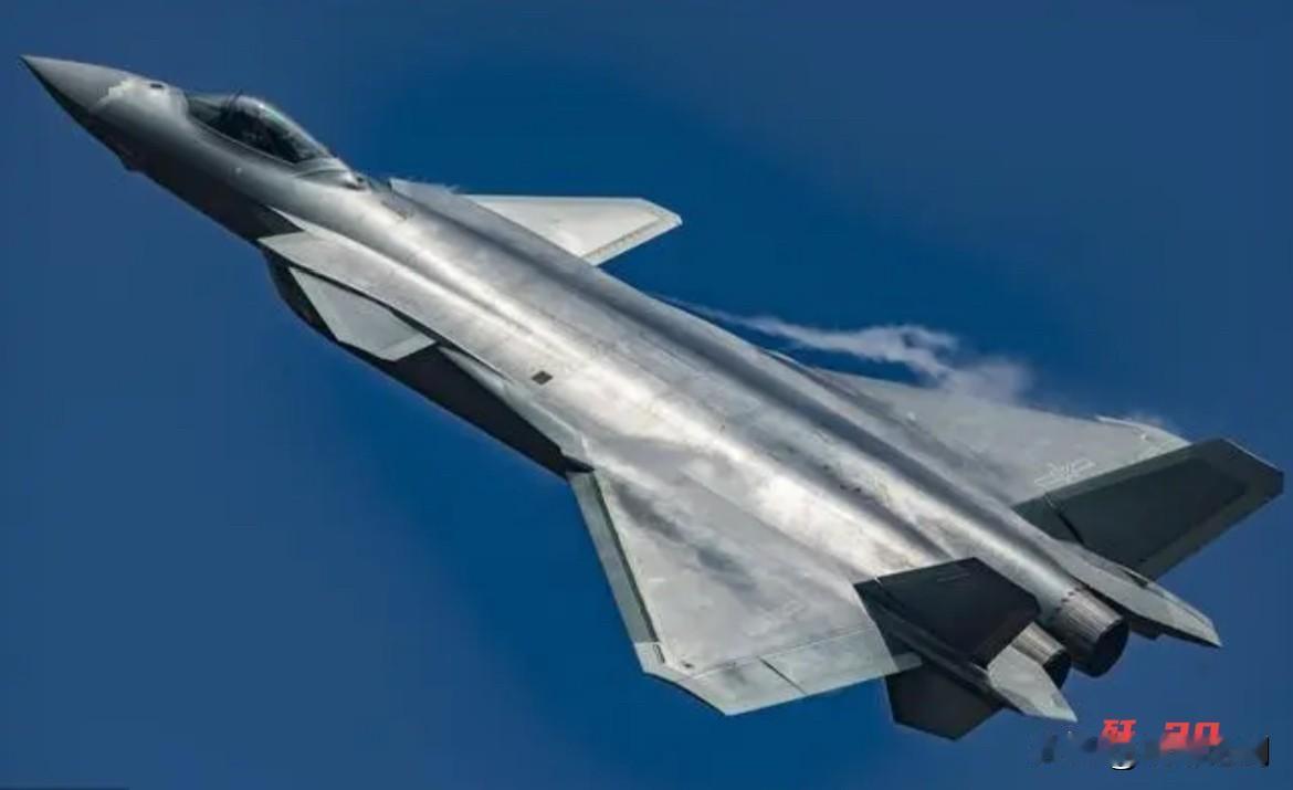 F-35A vs 歼-20！美军百架集结日本，真能压过歼-20体系？

✈️ 美