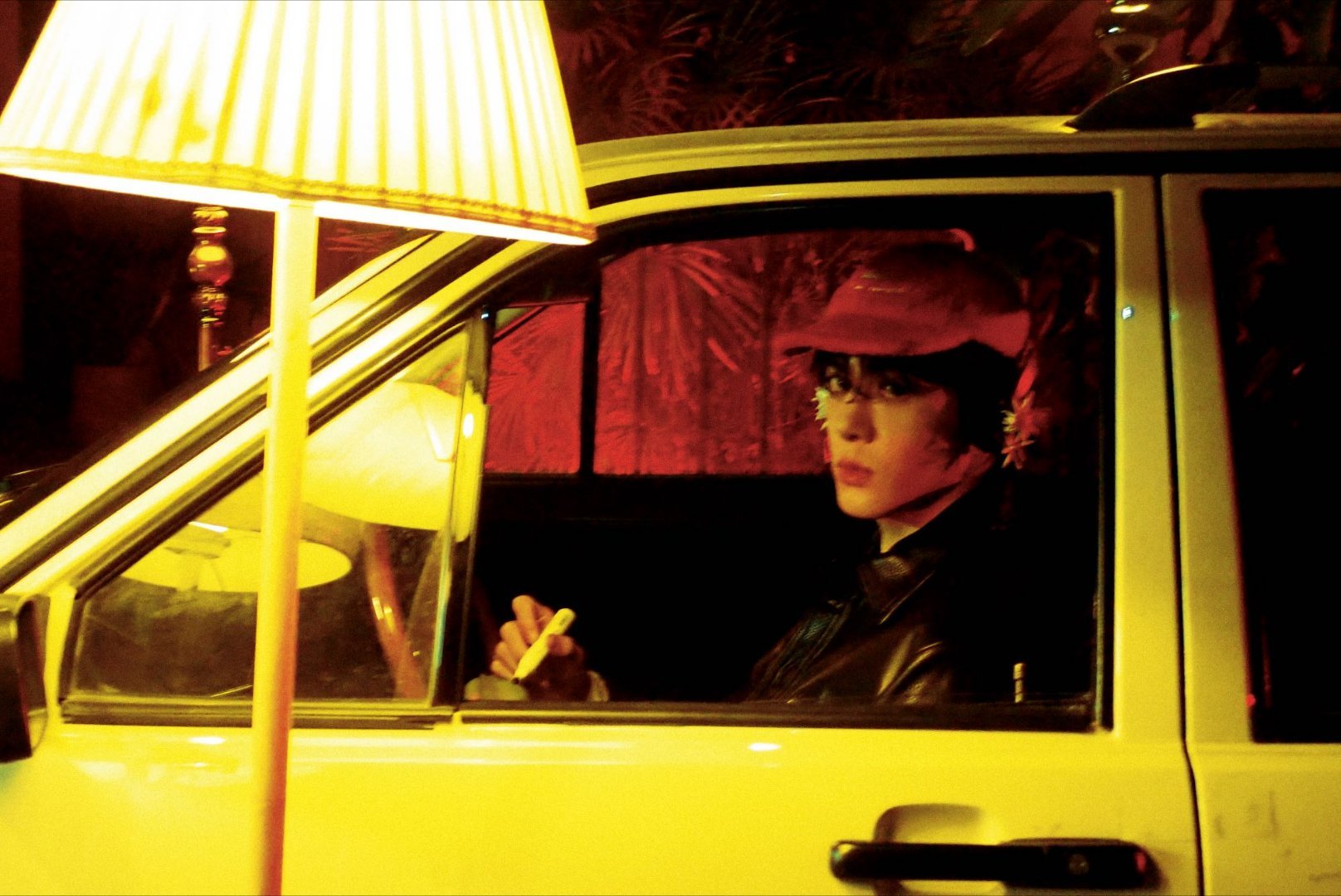 曾舜晞陪你们做一场梦曾舜晞把温柔和双向奔赴都做到了，他和粉丝之间的感情从来都不是