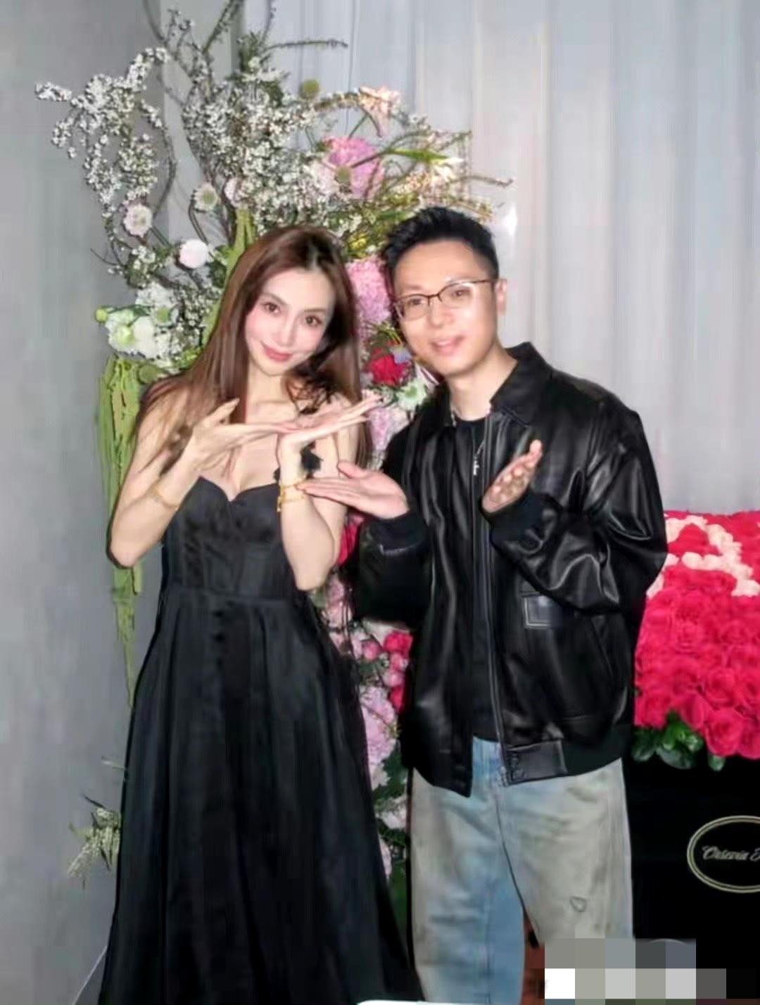 杨颖37岁生日宴细节曝光！三串金手链总价超11万，豪门闺蜜吴千语惊喜现身
 
3