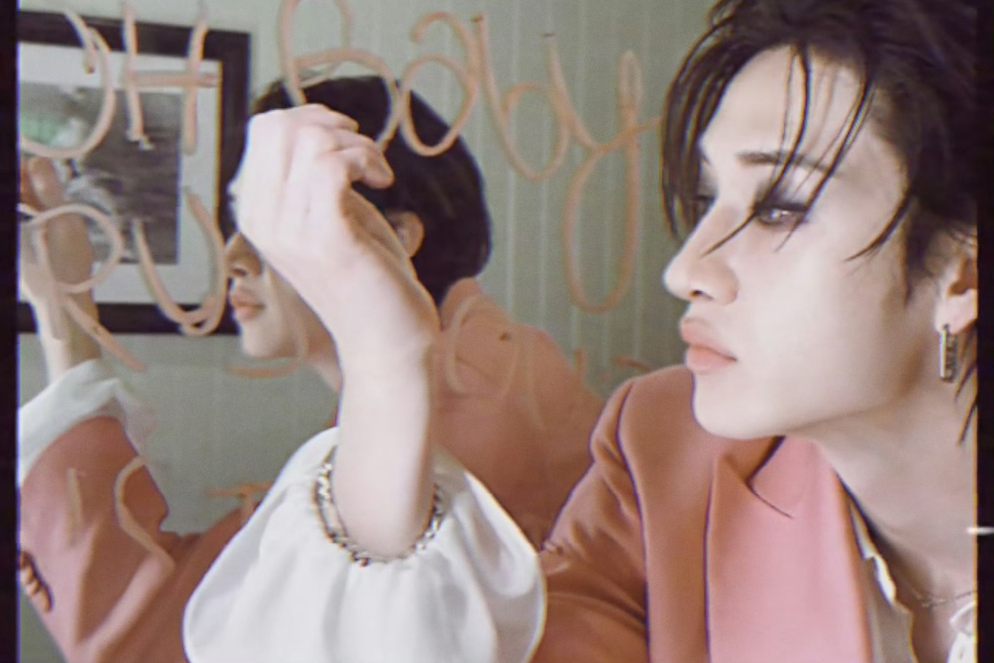 长得丑不要自嬷好不好 ​​​