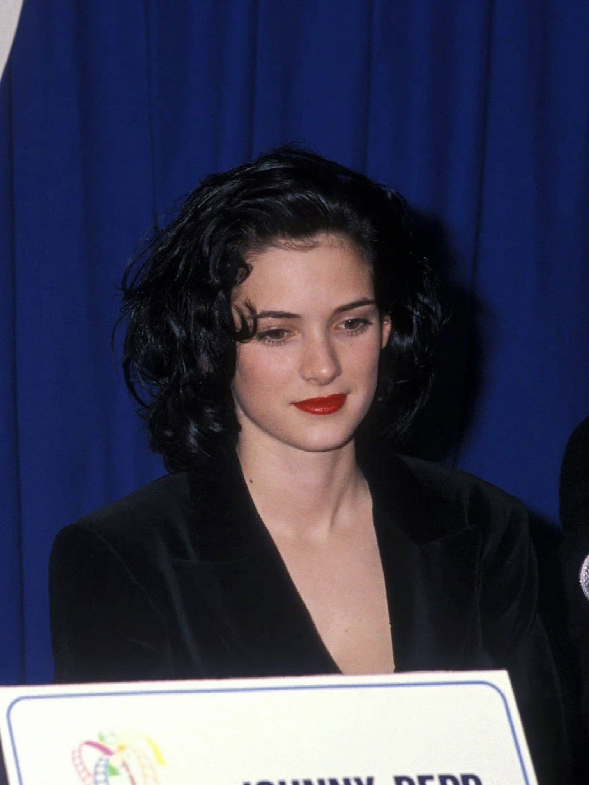 嗑颜bot Winona Ryder  1990 《剪刀手爱德华》采访 