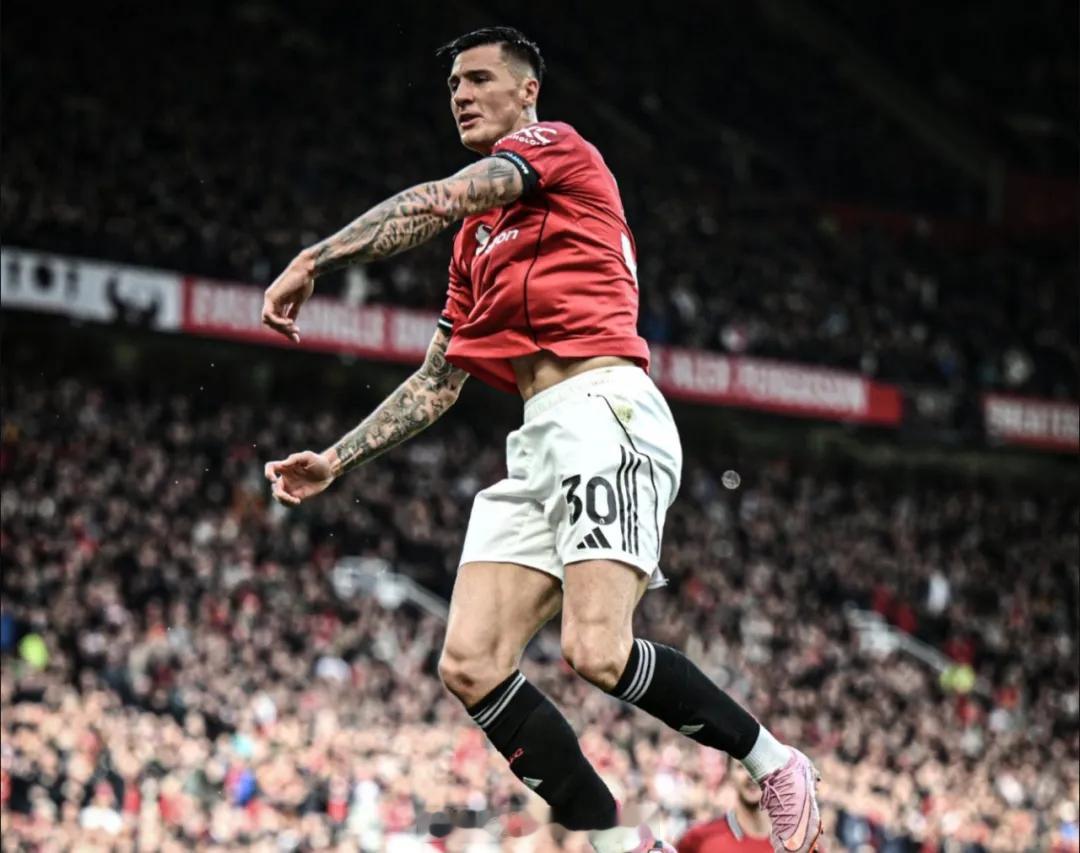 罗马诺和天空体育综合消息，谢什科不会长期缺阵，预计这名前锋将在12月初恢复团队训