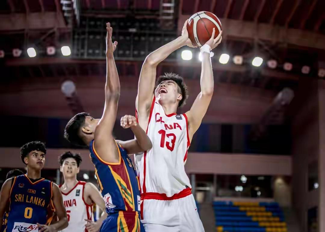 U18亚洲杯首战，中国队103-55大胜斯里兰卡。赛后球员评分出炉，场面堪称“冰