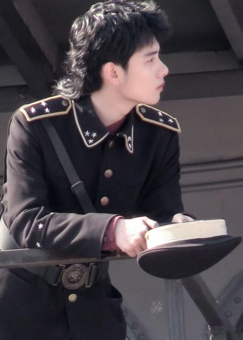 胡先煦给中式志怪补货了家人们谁懂啊！胡先煦演民国志怪剧，还是天下霸唱小说改编，《