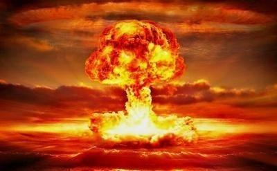 美论坛：一旦美突然向中国发射200枚核弹，中国有能力反击吗？答案绝对是肯定的，而