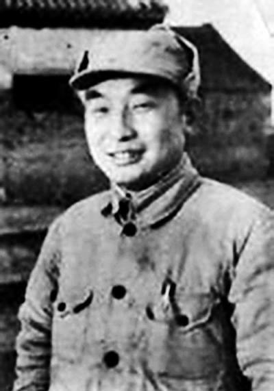 胡一新（1907—1940）原名胡佃敬，又名胡一庭，绥远丰镇（今内蒙古丰镇市）人