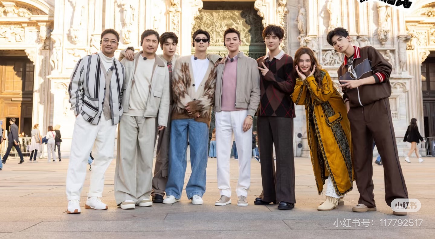 广电回复网友要求换角金晨感觉前段时间那件事对金晨影响还是挺大的，而且现在就出发4