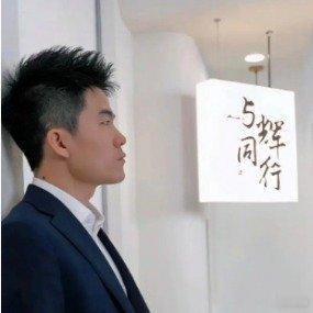 打假人再曝与辉同行带货羊奶粉不纯 此事件有待调查核实，我蹲一个后续，总之，无论怎