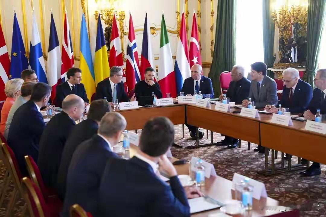 快报快报！
乌、英、德、法、意、波、挪、芬、丹麦等10国发表联合声明；
当地时间