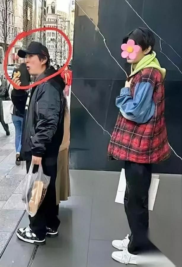 王思聪为啥不回国？不是欠钱！

真相跟王健林有关…

别再盯着万达卖48座广场了