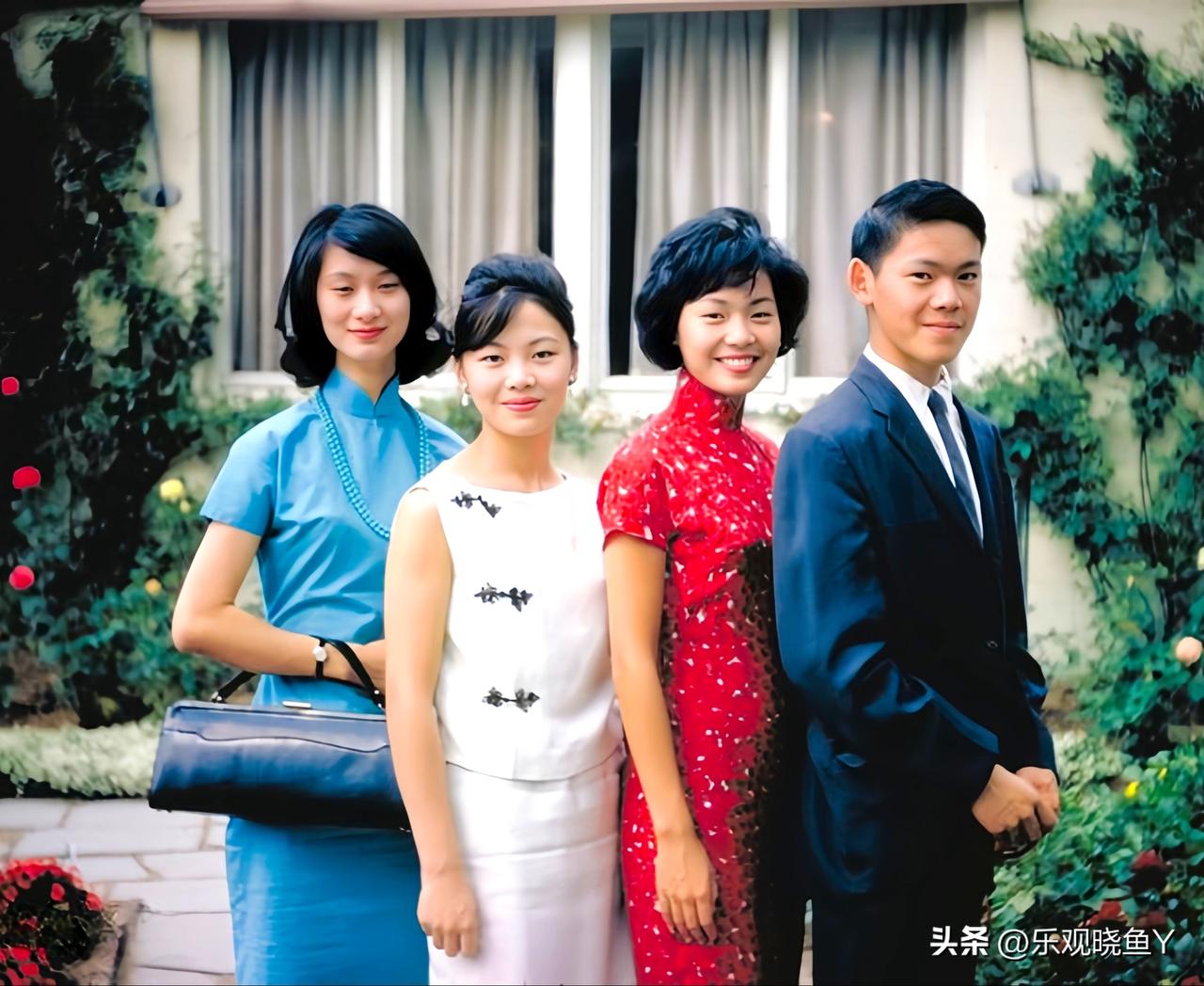 这才是徐志摩四个孙儿年轻时候的真实样貌，这而非演戏，而是1962年徐志摩四个孙儿