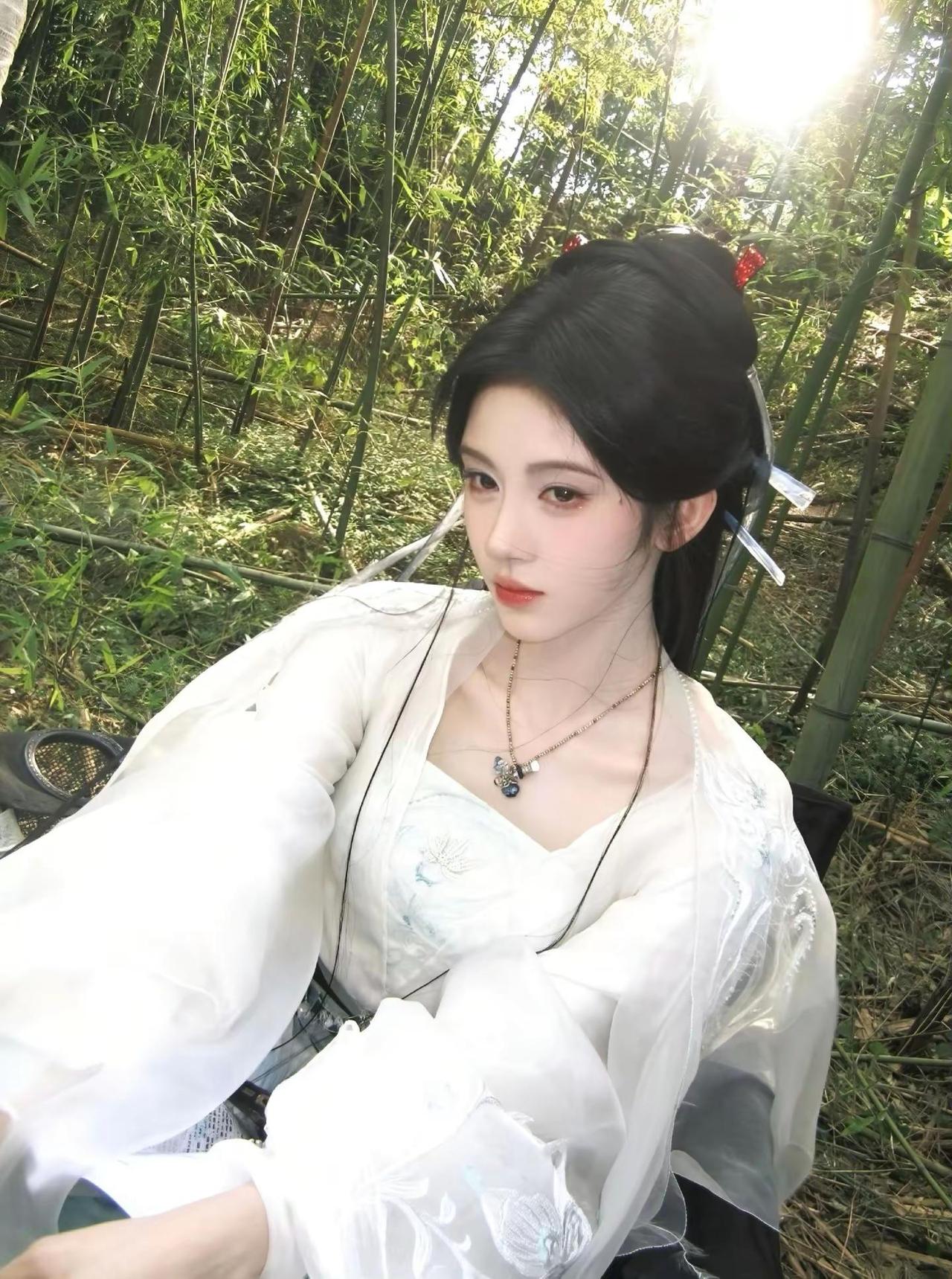 我的亡妻，鞠婧祎 很多人不懂粉丝口中的“亡妻”是什么意思。 它不是离开，不是消失