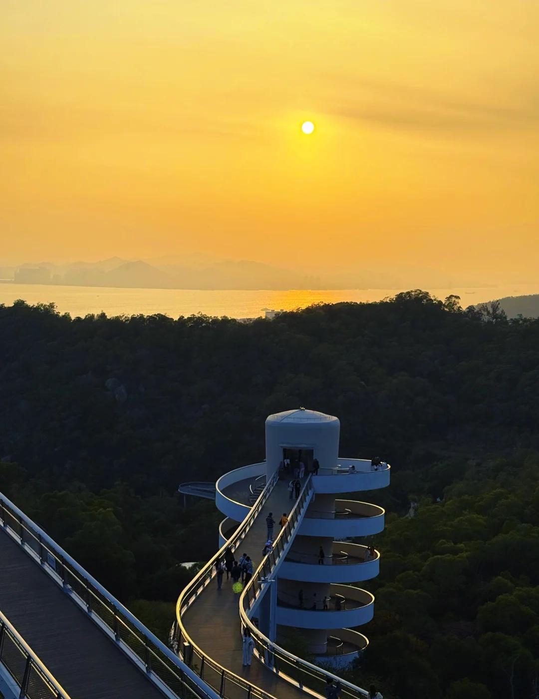 厦门top推荐的景点 山海步道简易版攻略！
最开始是看开端的时候对这个地方有印象