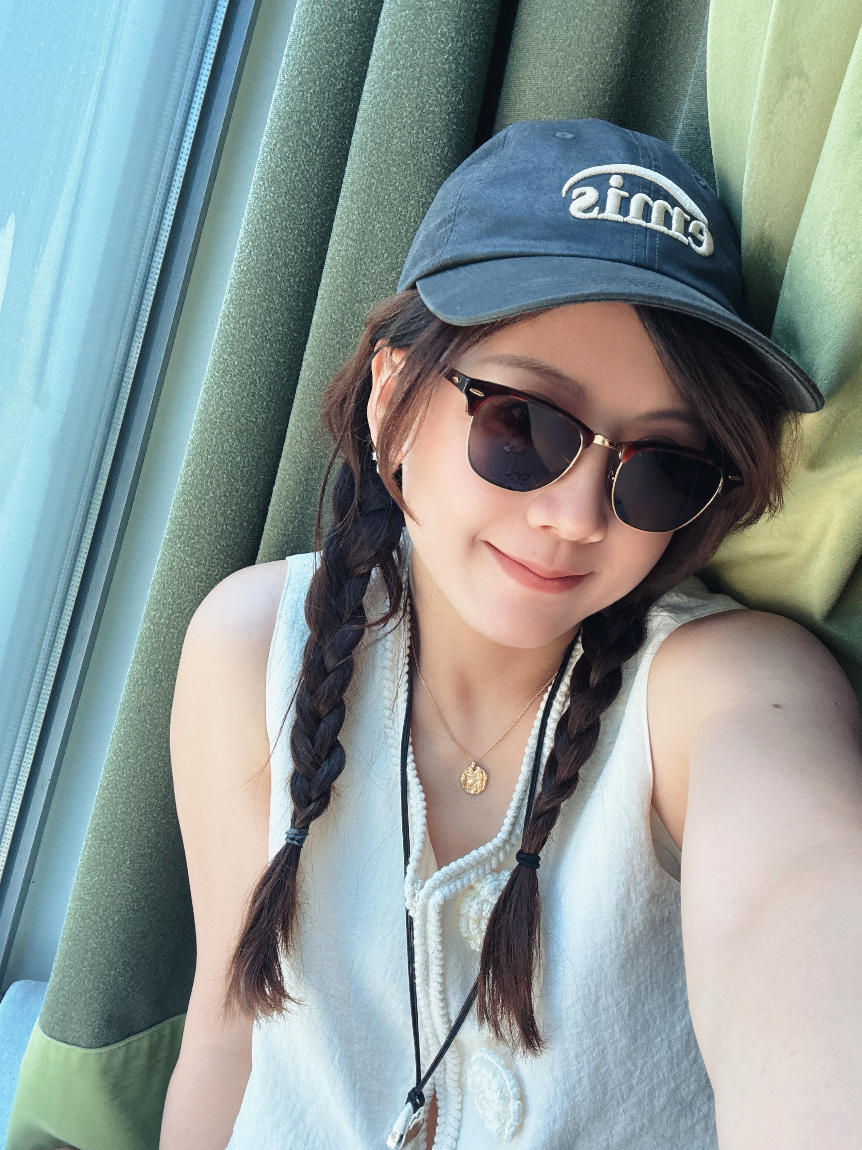 好爱这句:我爱自己没有任何目的很多时候我们在乎外界的声音不自觉陷入自证陷阱做了平