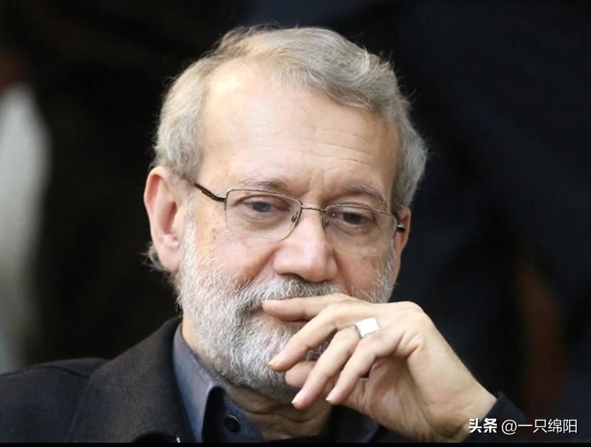 不可思议

拉里贾尼十余天的坚守，展现了对国家与职责的担当。

他面临来自外部的