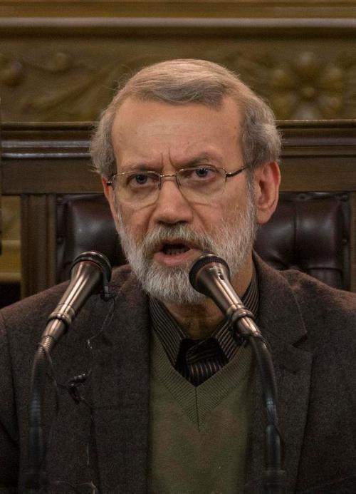 拉里贾尼发声：伊朗将长期反击美以做好了准备！这可不是随口说说，此前美以对伊朗发动