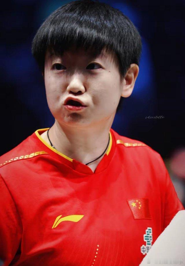 乒乓球瑞典大满贯，女单决赛名额已出1席​1、孙颖莎🇨🇳孙颖莎4:1陈熠🇨?