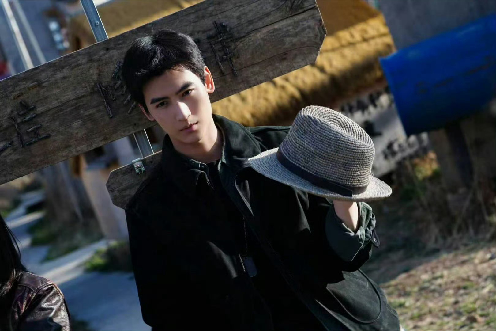 黄俊捷糙汉文学糙汉这口饭被黄俊捷吃到了黄俊捷把糙汉感演活了！褪去精致感尽显粗犷魅