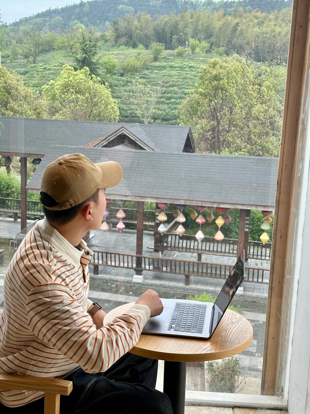 文科生找工作别焦虑，其实大家都很水的。