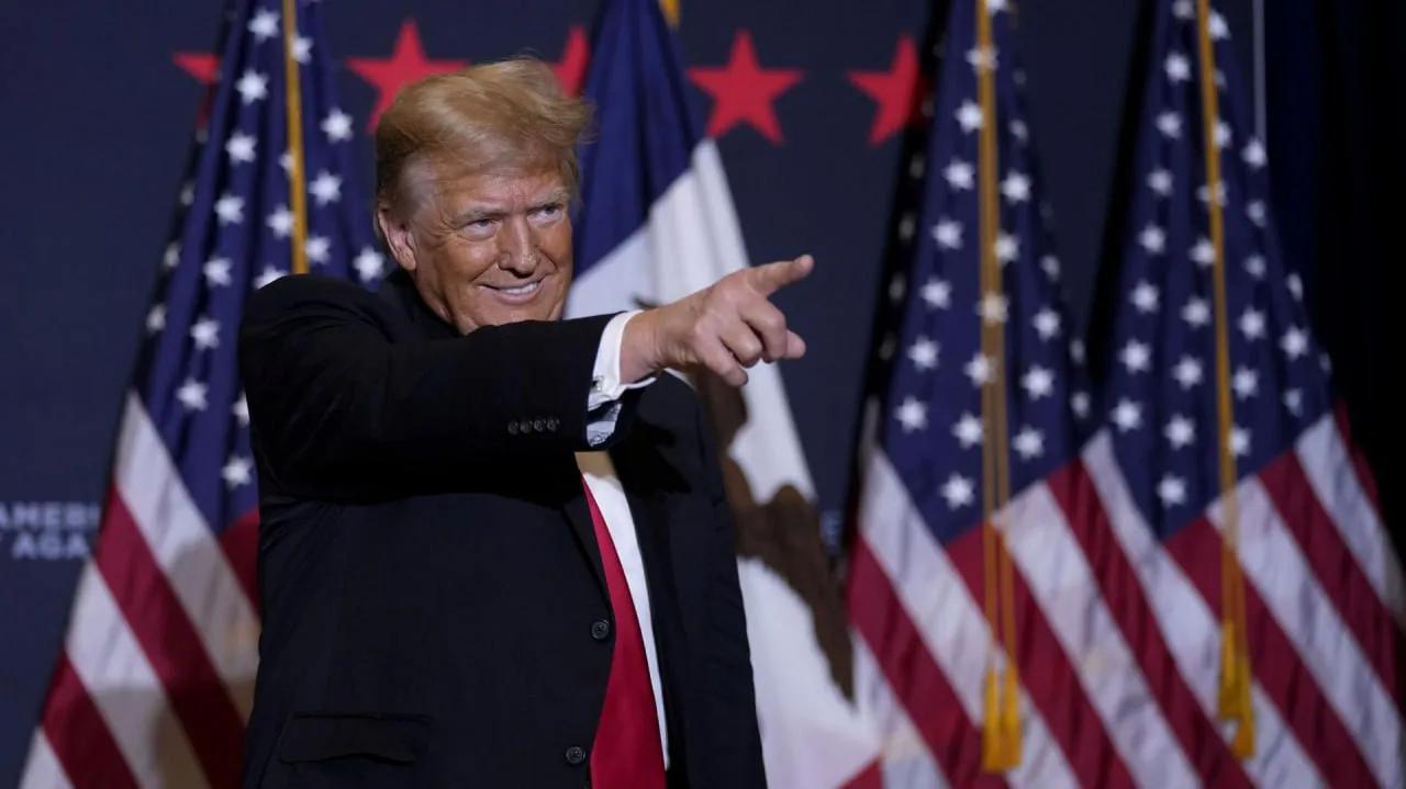匈牙利总理维克托·欧尔班说：“我们希望特朗普重返美国总统宝座，为东欧带来和平。”
