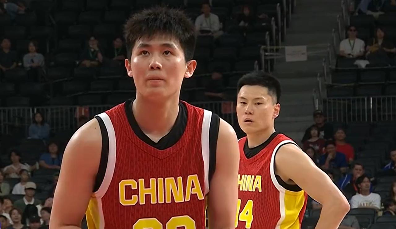 李悦洲真是个好苗子！
亚运会男篮首战哈萨克斯，李悦洲首次出战便交出9分3篮板2抢