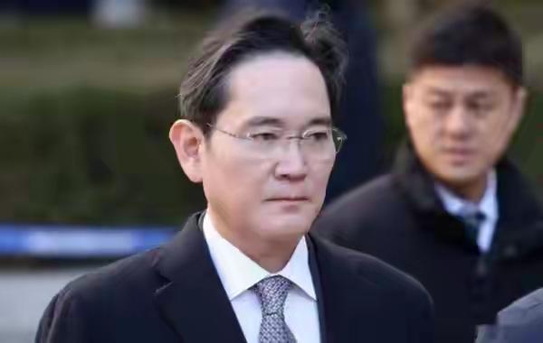 韩国爆炸威胁蔓延至三星电子 危及李在镕会长人身安全近期，韩国爆炸威胁事件不断发酵