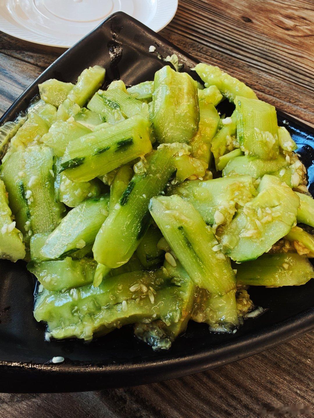 绘食小筑不可辜负的美食我的美食日记 朋友推荐，第二次来吃，超级好吃、入味的小龙虾