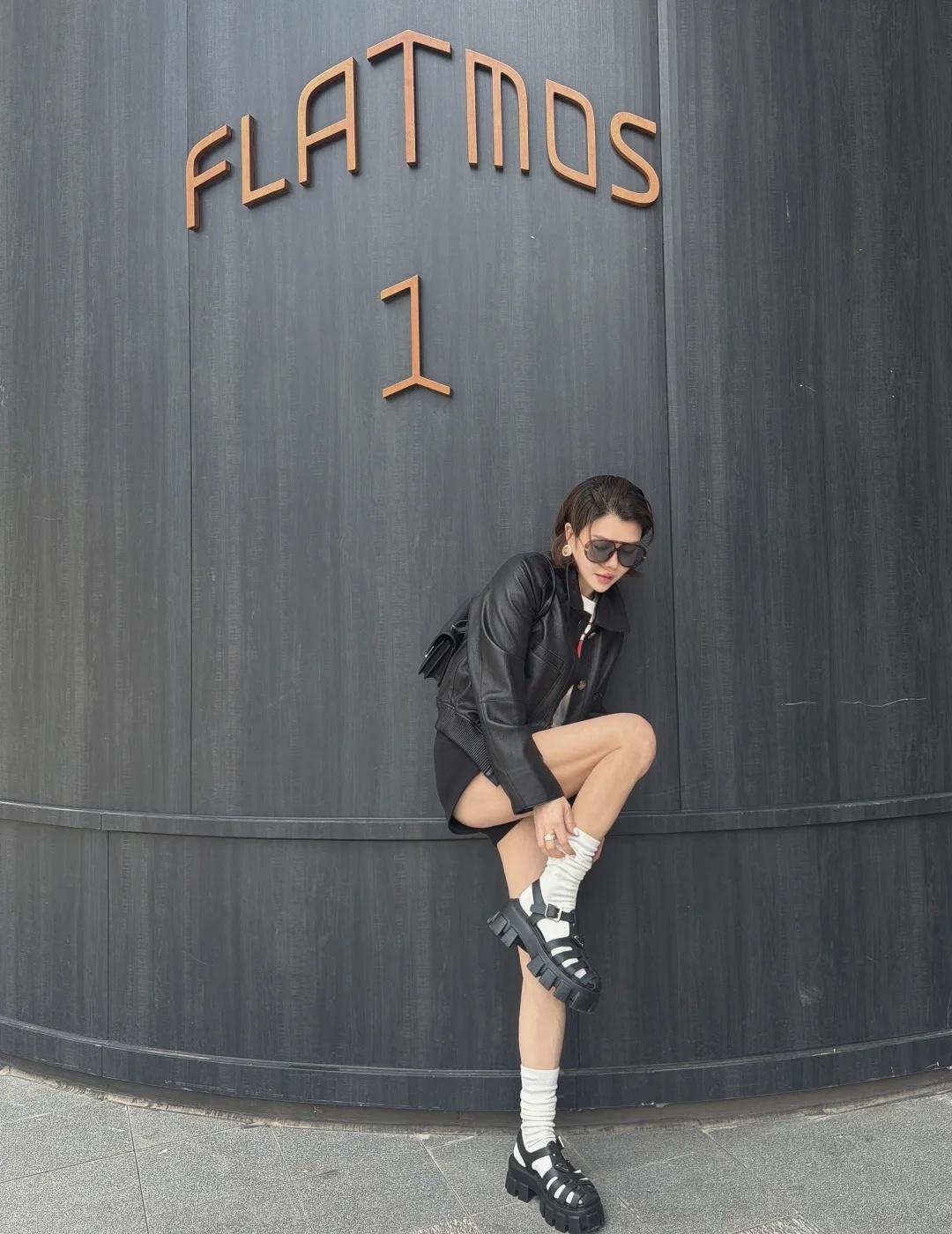 今天这样穿✌️
这样穿出门了 ootd每日穿搭 时髦精 穿搭 松弛感 时髦主理人