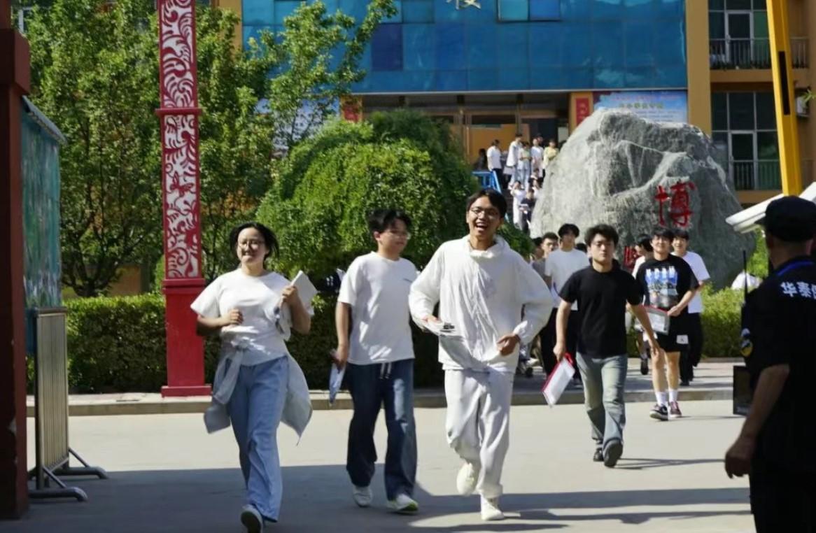 如果不填“服从调剂”会肿么样?先说结果哈，幸运的话你被录取到所选择的专业中，不幸