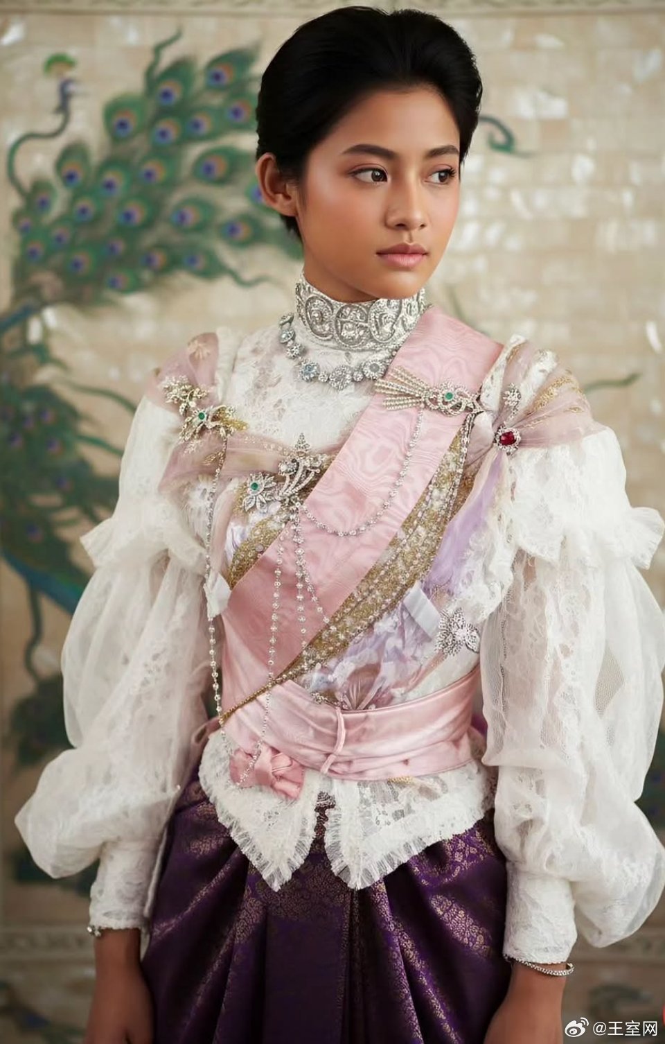 泰国王室 🇹🇭在曼谷王朝五世治下一众容貌端庄秀丽的公主之中，奥拉帕兰·拉姆派