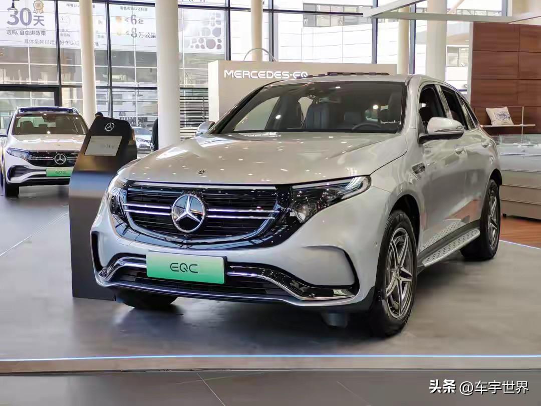 奔驰推出“EQ”品牌，本是想在电动车领域大干一场，可事与愿违。“EQ”系列销量一