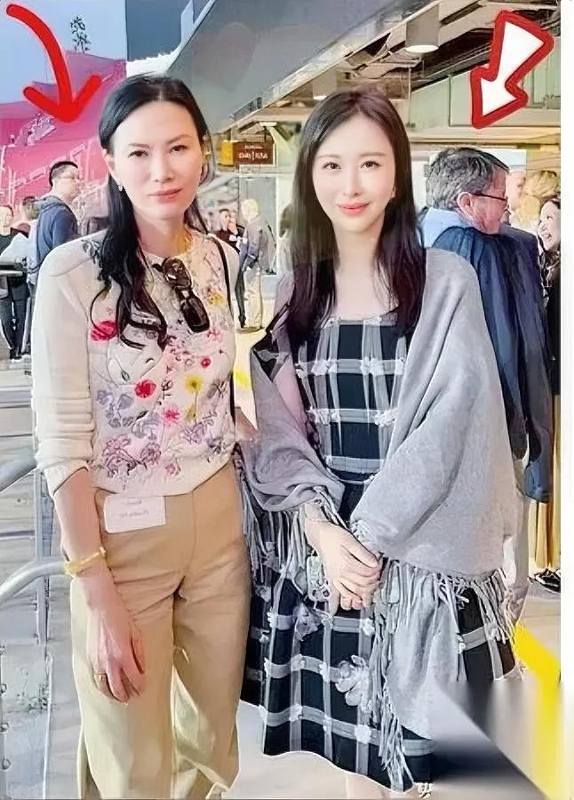 田朴珺目标竟是他？

冯仑转手推给王石！

本以为田朴珺钓上王石是缘分，没想到最