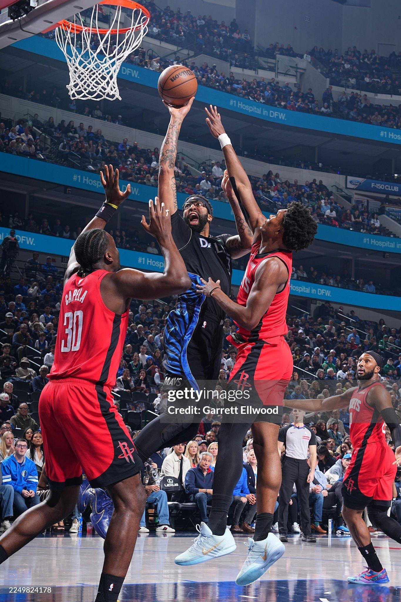 MFFL 来自Chris Mannix的消息。达拉斯在内部和外部都讨论过关于戴维