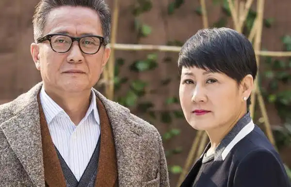 电视剧《人民的名义》中，省委副书记高育良由于婚外情，早已离婚，但原配吴慧芬还是一