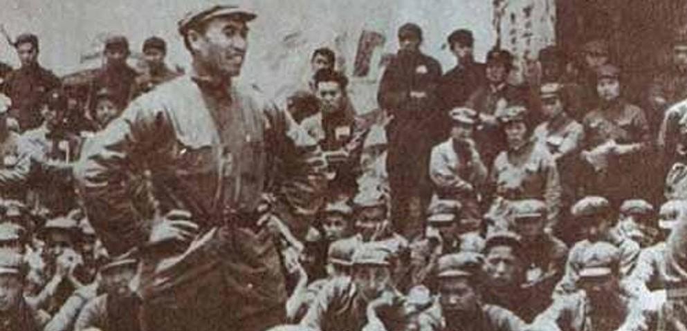 临危托付妻儿的战友，开国少将周光烈被委以重任：请帮我照顾好我的家人好吗？

19