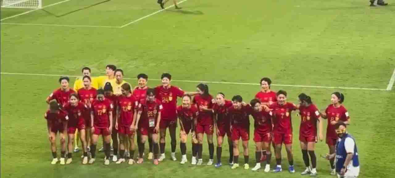 亚足联这张罚单开得解气！3月9日直接给乌兹别克斯坦足协罚了3000美金，限30天