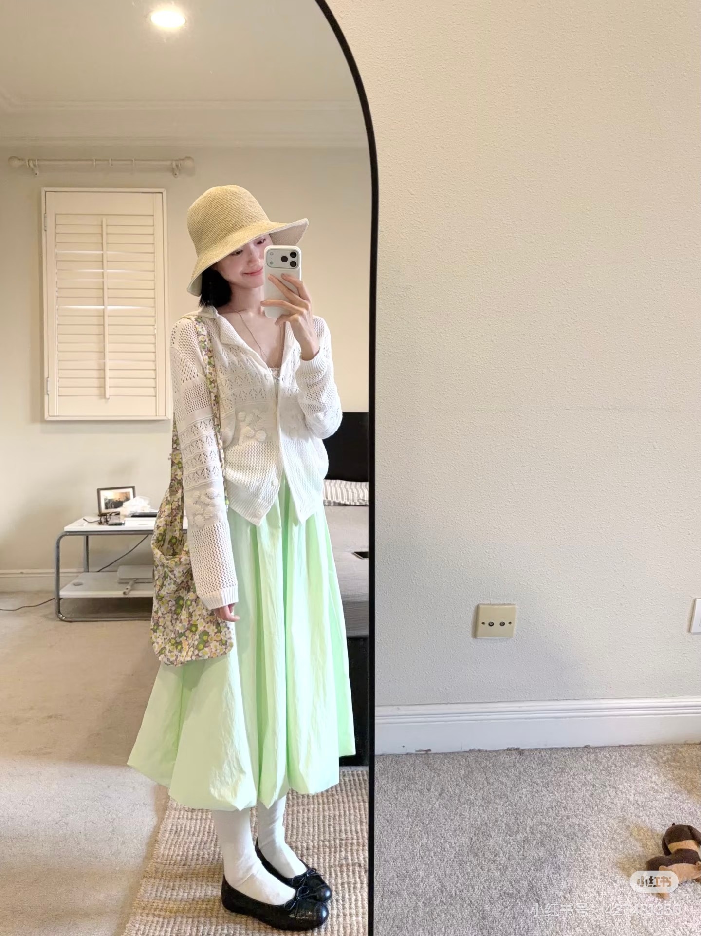 最近种草这两套穿搭！！正在入手平替～1️⃣和2️⃣的裙子都到了 很不错在淘上衣喽