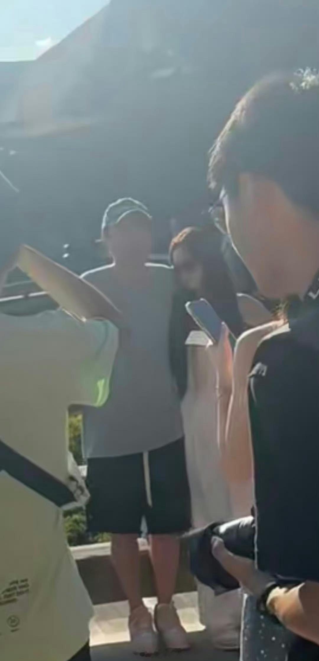 王思聪怎么天天这么闲 ​​​