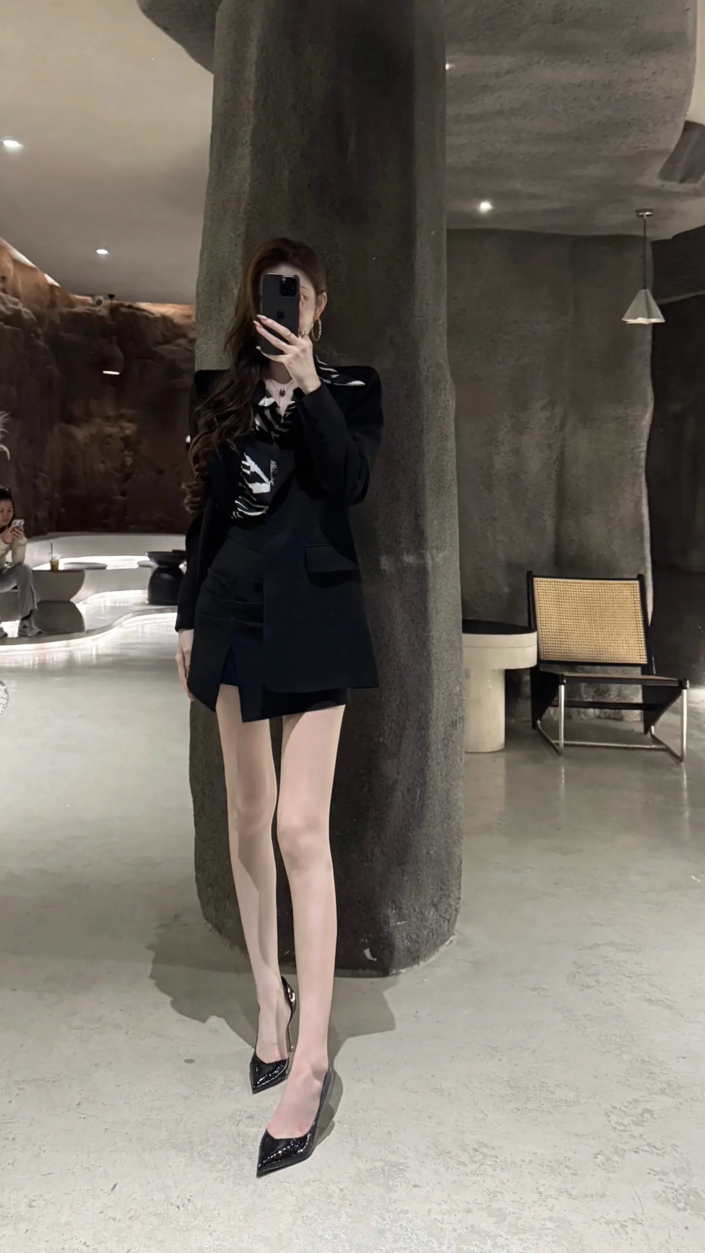 独来独往是对自己的认可 不等不靠也不需要