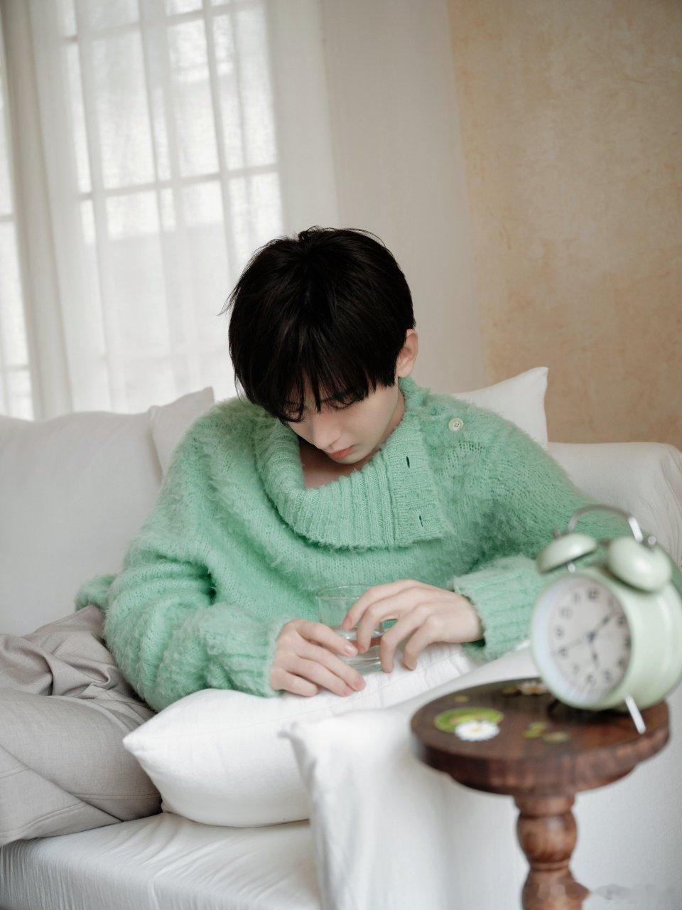 成毅赴山海cy成毅萧秋水李沉舟肖明明遇见你，是所有故事的开始。 喜欢你，是我做过