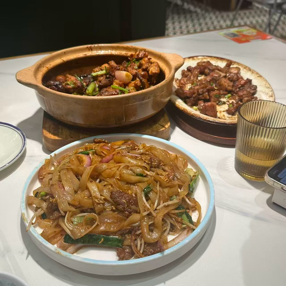 饿了，粤菜不错😋 