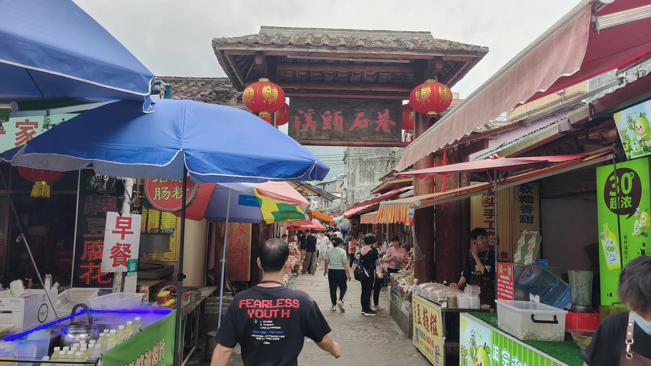 发一张相册里你最爱的美食照片前天我和女儿去从化的溪头村，可能是星期天的原因，到处